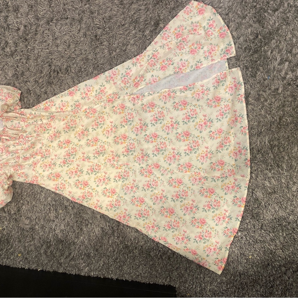 Winsomo Floral Maxi Dress